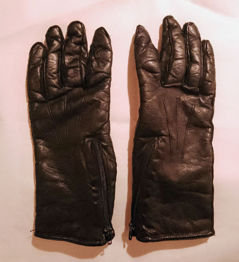 Ladies Leather Motorcycle Gloves