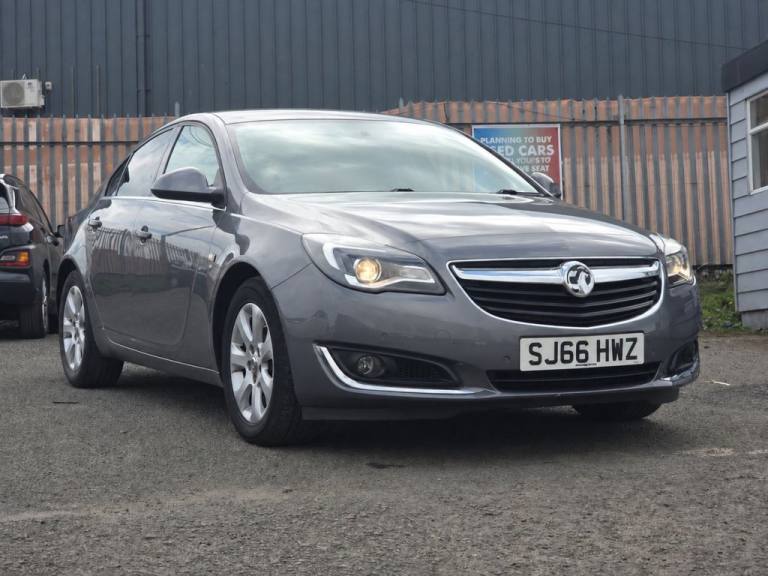 2016 Vauxhall Insignia 1.6 CDTi SRi Nav Hatchback 5dr Diesel Manual Euro 6 (s/s) (136 ps) Hatchba...