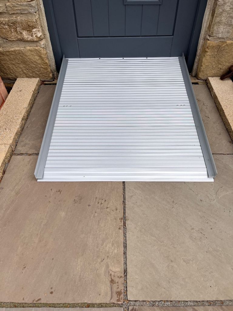 Drive   Aluminium  Access Ramp for Wheelchairs, Scooters etc