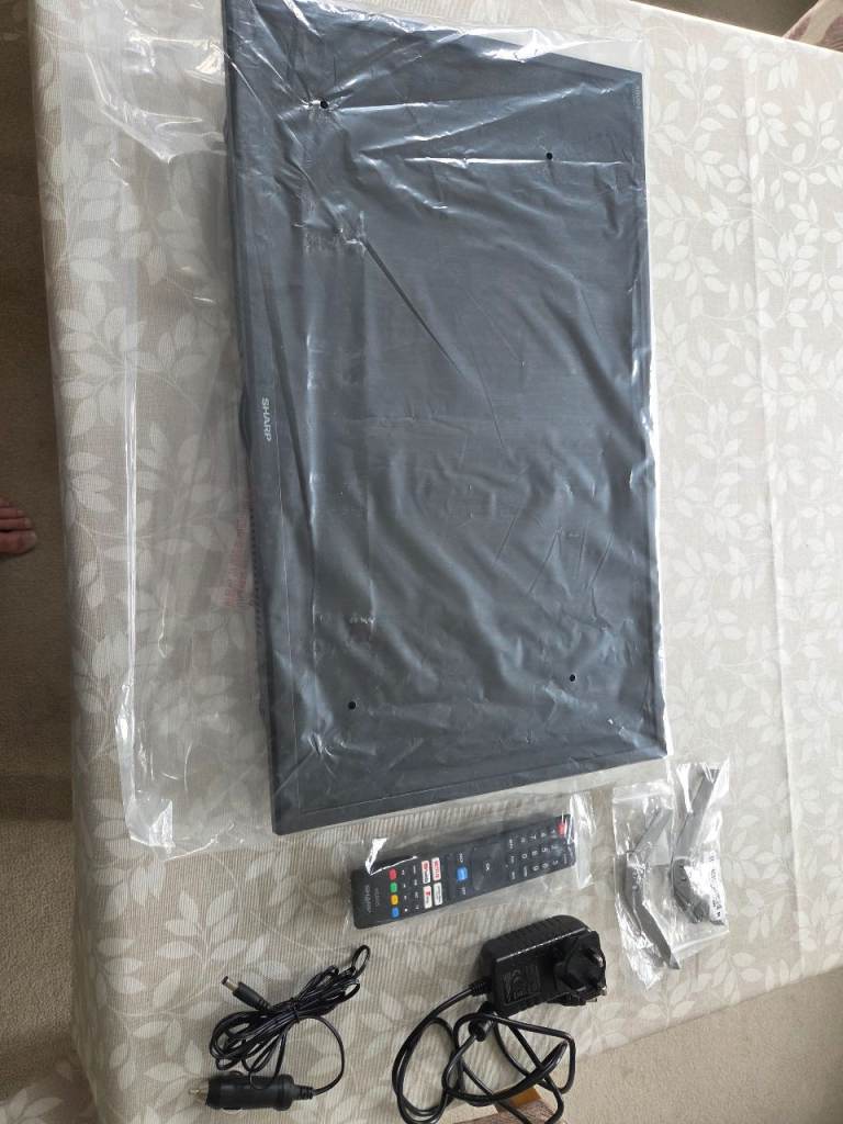 Sharp 24" 12v smart tv