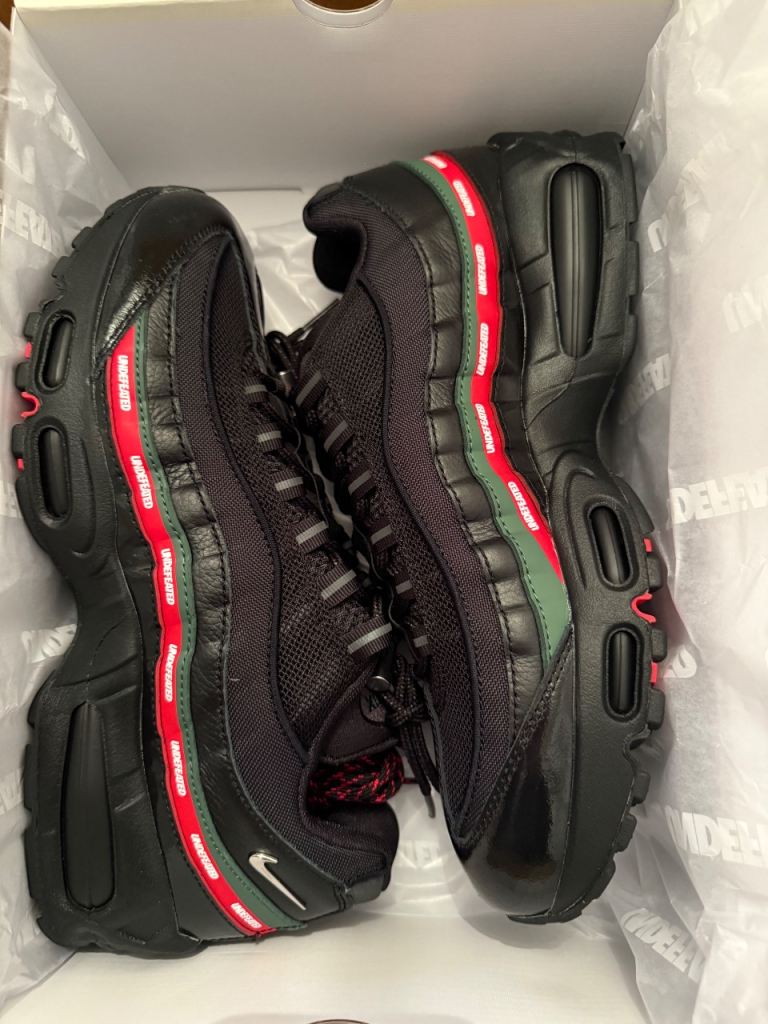 Nike/undefeated Airmax 95