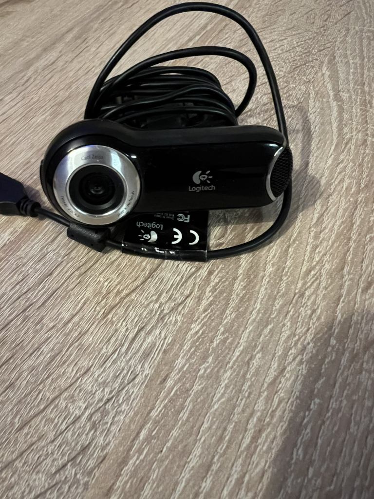 Logitech Quick Cam PRO 9000 USB 1080p HD Webcam