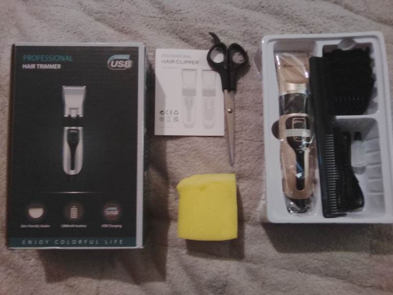 Rechargeable hair clippers new unused 