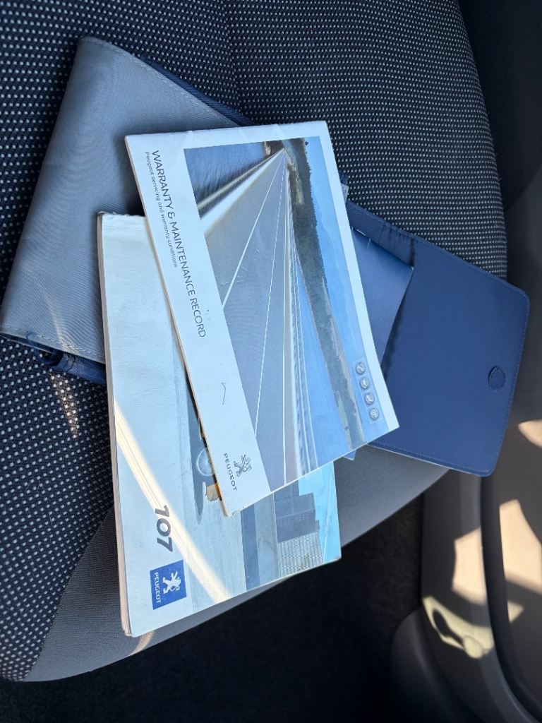 Peugeot, 107, 3 Door Automatic. FSH - Excellent Condition - £20 Road Tax