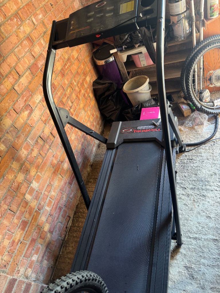 Incline Treadmill 