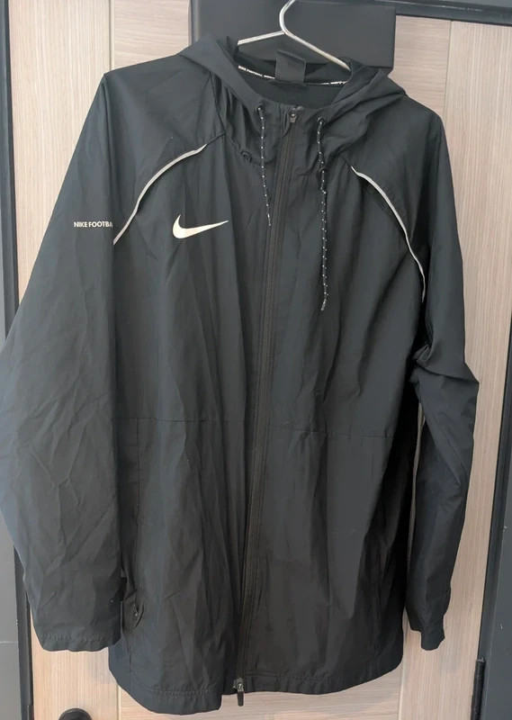 Nike F.C. Men's Football Rain Jacket – Black – Size XL – Hooded Windbreaker 00064