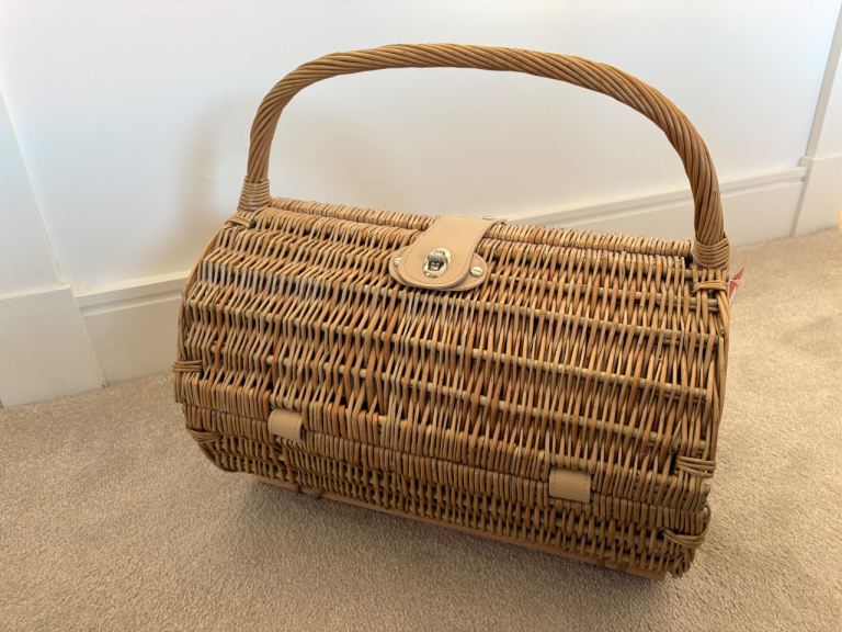 Picnic Basket 