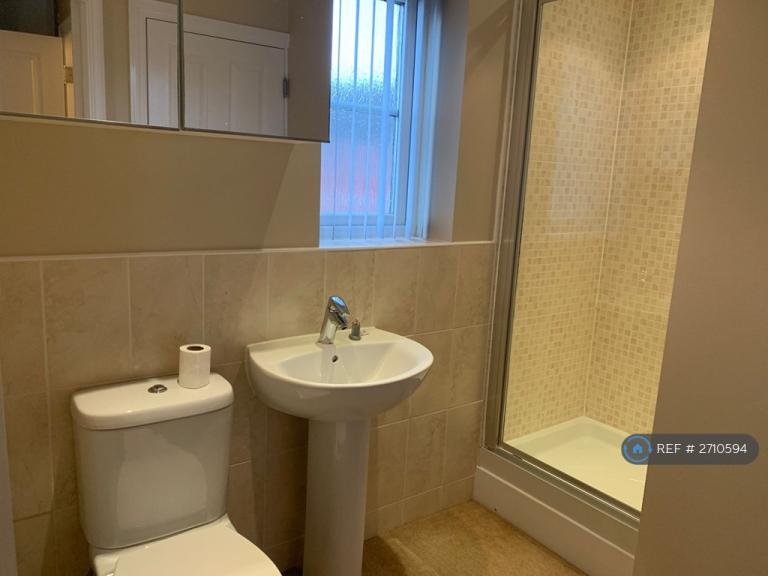 4 bedroom house in Starling Road, Tewkesbury, GL20 (4 bed) (#2710594)