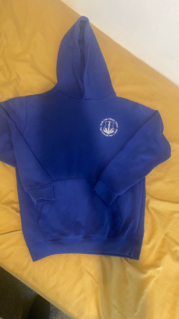 Roath park school hoodie £4
