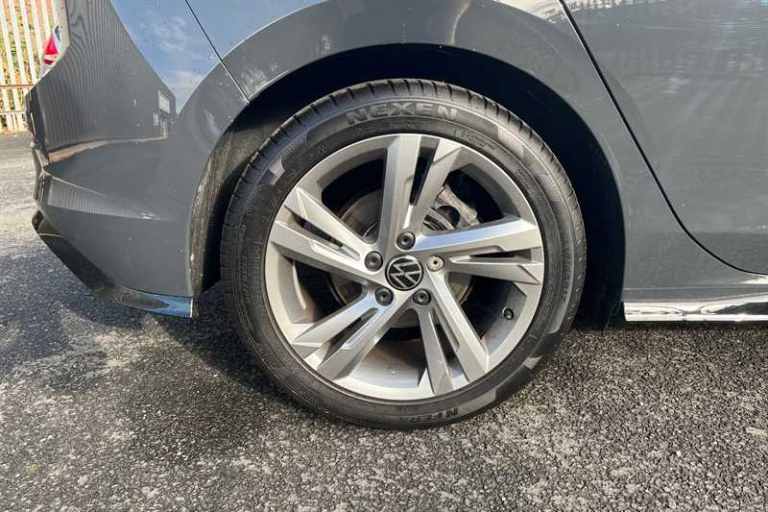 2022 Volkswagen Golf 1.5 TSI R-Line 5dr HATCHBACK PETROL Manual