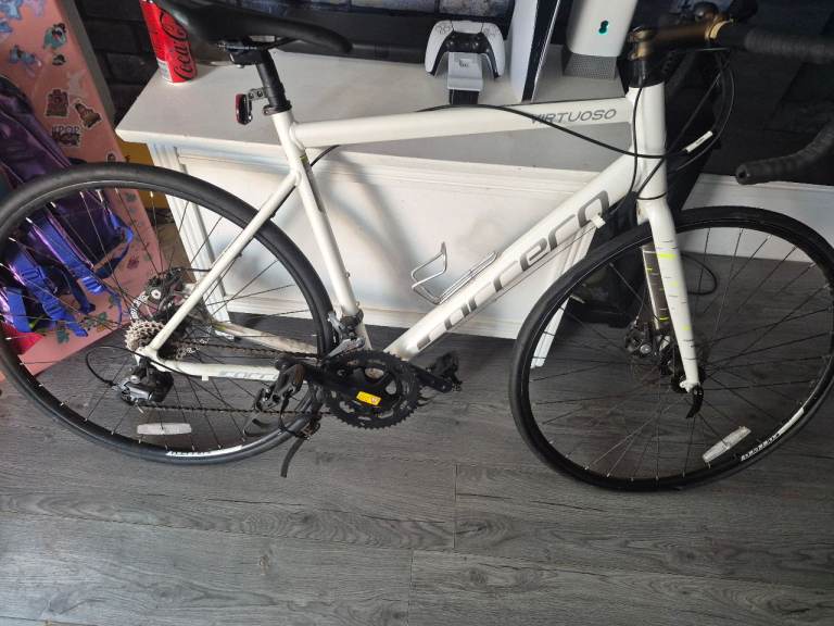 Carrera Virtuoso Road Bike – White, Good Condition