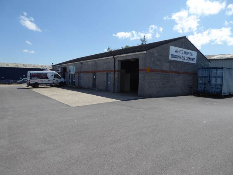 Industrial Estate Unit to Rent in Devizes, Wiltshire