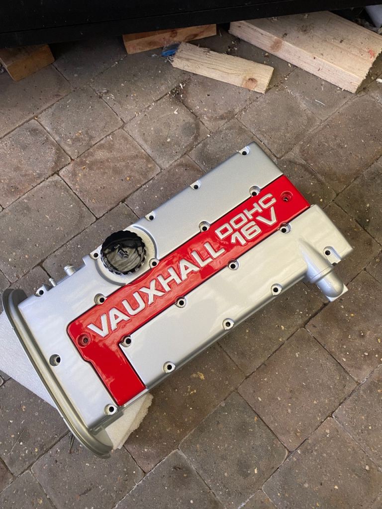 Vauxhall Cavalier Calibra Engine Cover Red Top