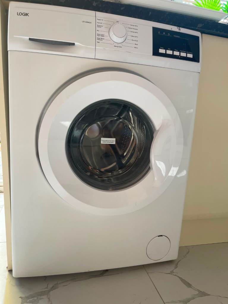 Washing machine in great condition for sale