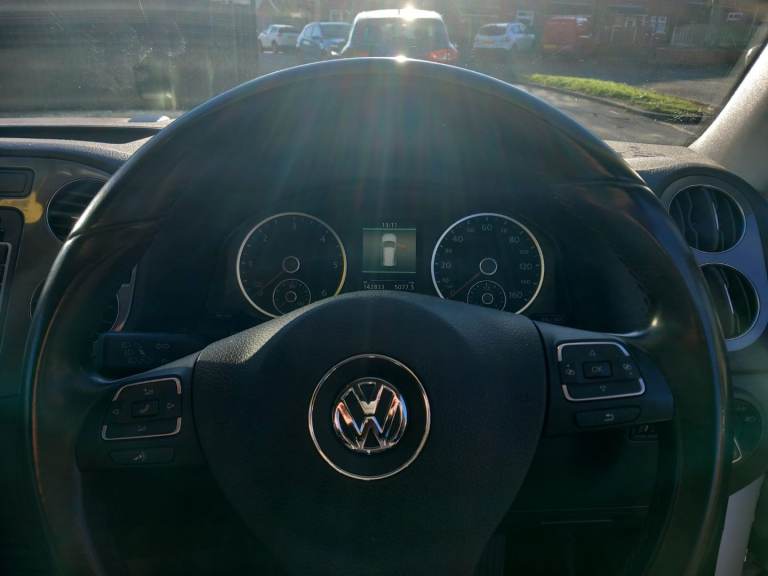 Volkswagen, TIGUAN, Estate, 2012, Manual, 1968 (cc), 5 doors