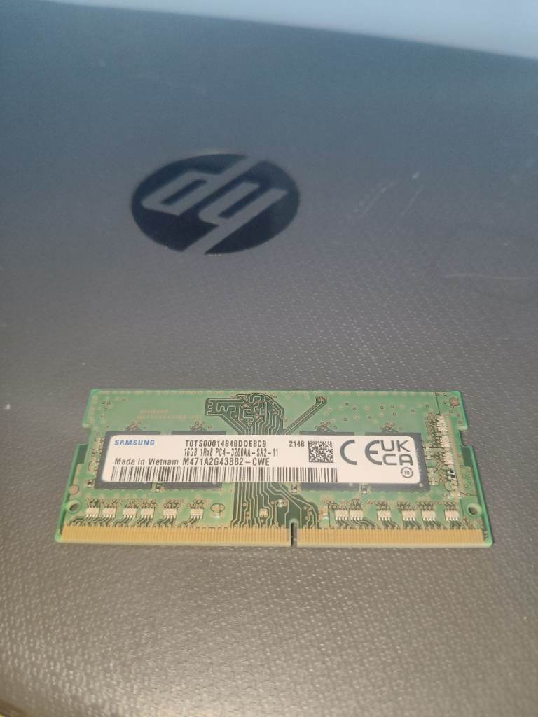 Samsung 16GB DDR4 SO-DIMM PC4-3200AA Non-ECC Unbuffered M471A2G43BB2-CWE