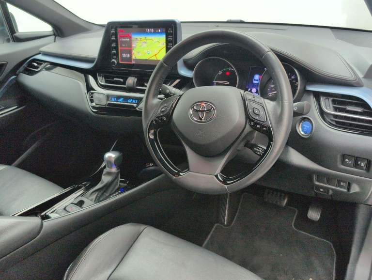 2020 Toyota C-HR 1.8 VVT-h Design SUV 5dr Petrol Hybrid CVT Euro 6 (s/s) (122 ps) - SAT NAV, HATC...