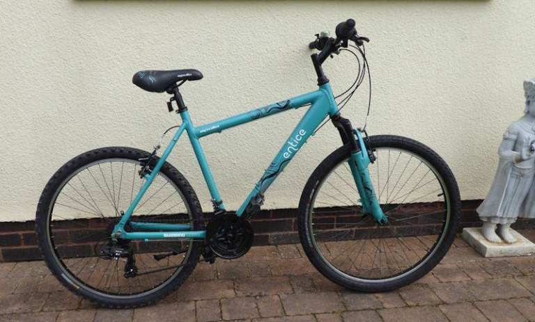 Ladys Apollo Entice Mountain Bike, Serviced, 26" Wheels, 20" Frame VG Condition, View Exeter EX2