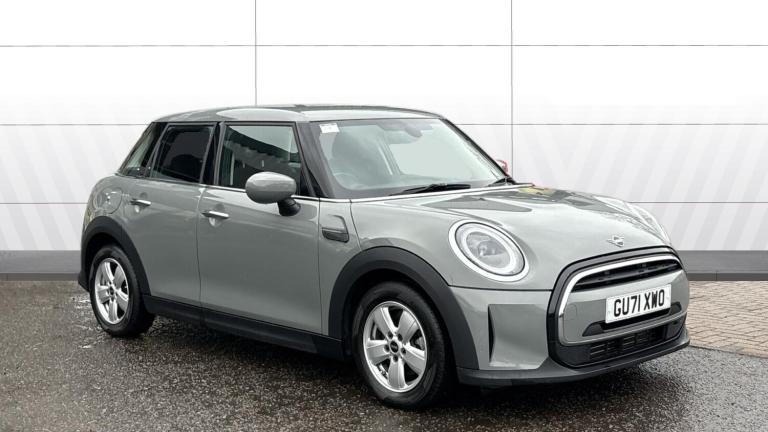 2021 MINI Hatch 1.5 Cooper Classic 5dr Petrol Hatchback Hatchback Petrol Manual