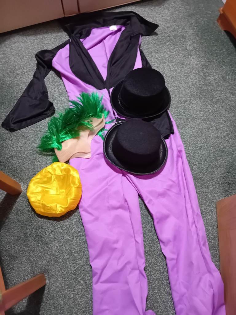 Fancy dress outfits 