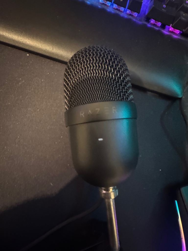razer seiren mini microphone + boom arm 