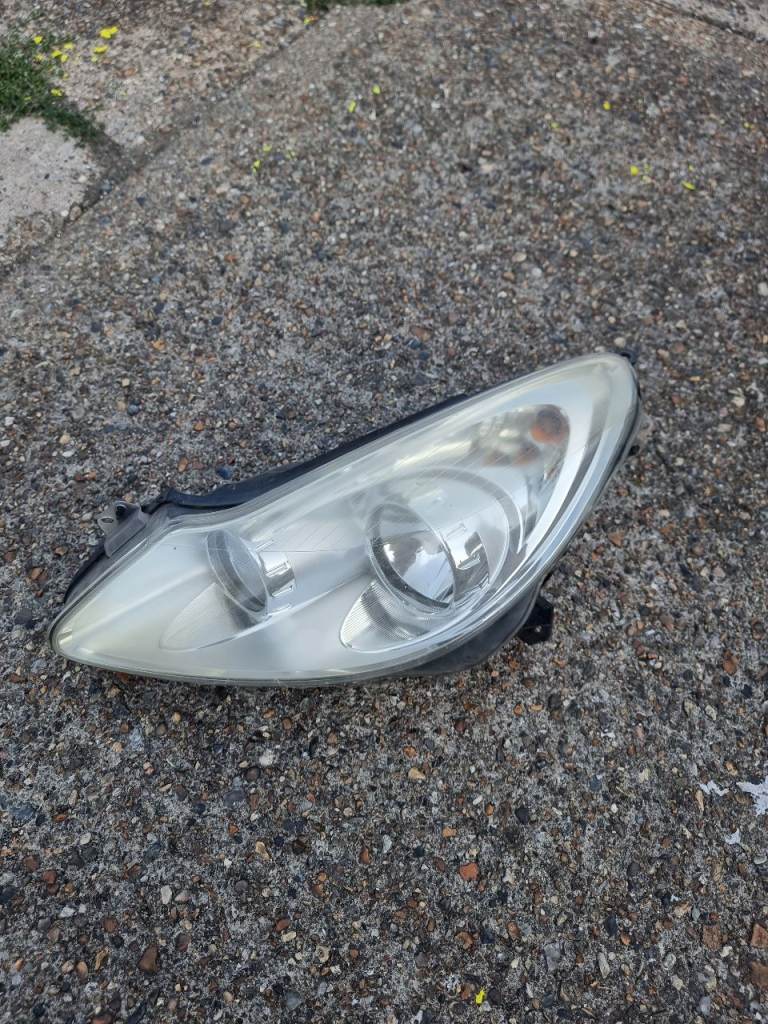 Vauxhall Corsa D Front Headlight Head light Lamp Passenger Side NSF