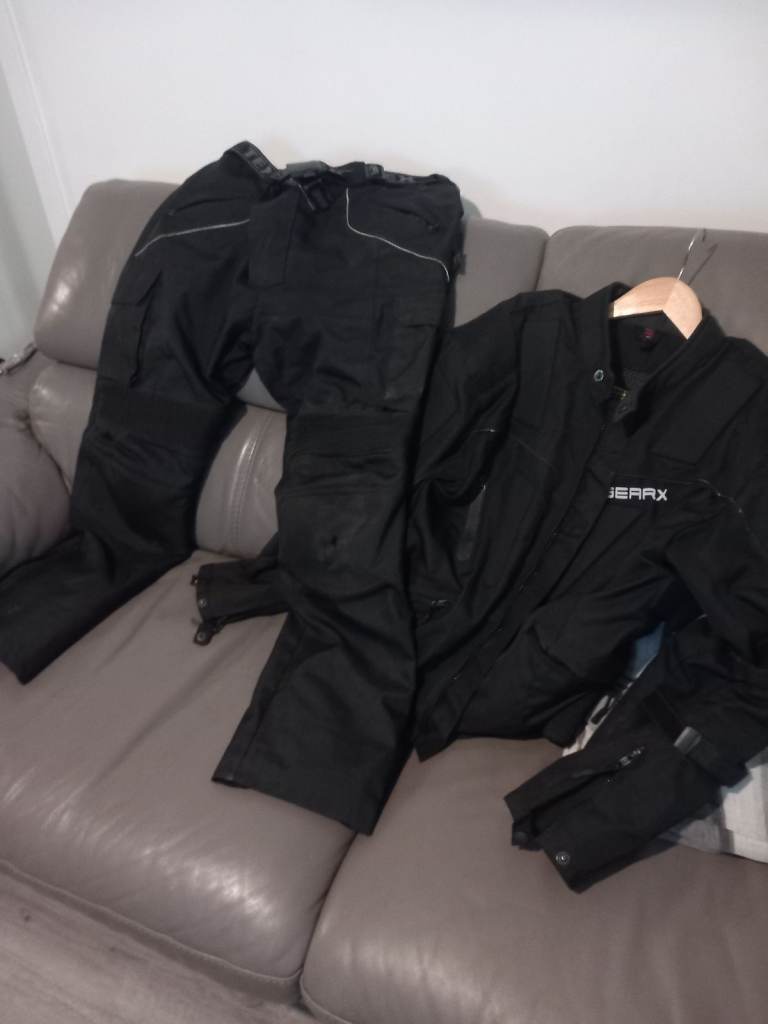 Gents motorcycle jacket/trousers 