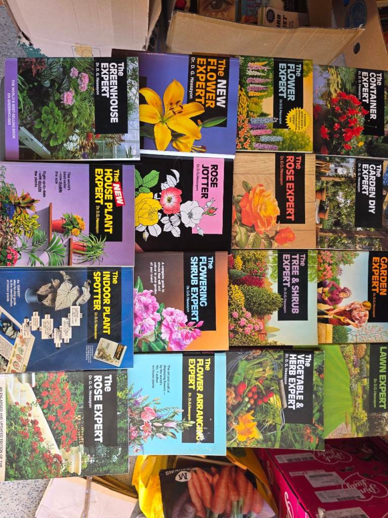 Dr. D.G. Hessayon Expert Gardening Books Collection – 15 Titles
