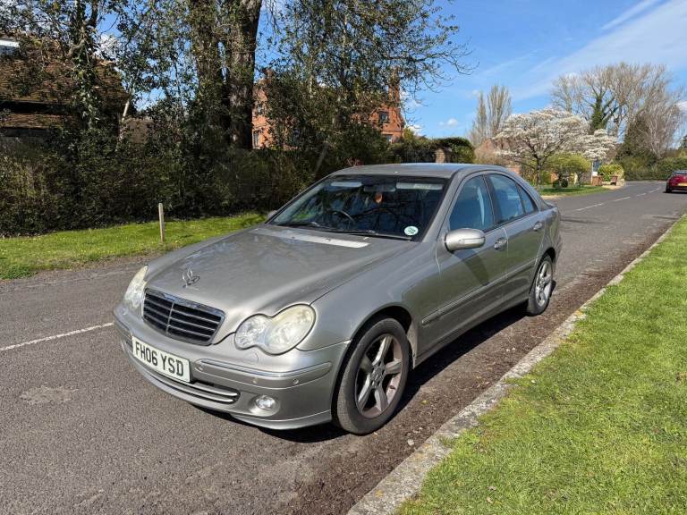 2006 Mercedes C 220 Cdi,Diesel, AUTO, AUTOMATIC,Leather,Hpi Clear, like BMW,ford,honda,Audi,vw