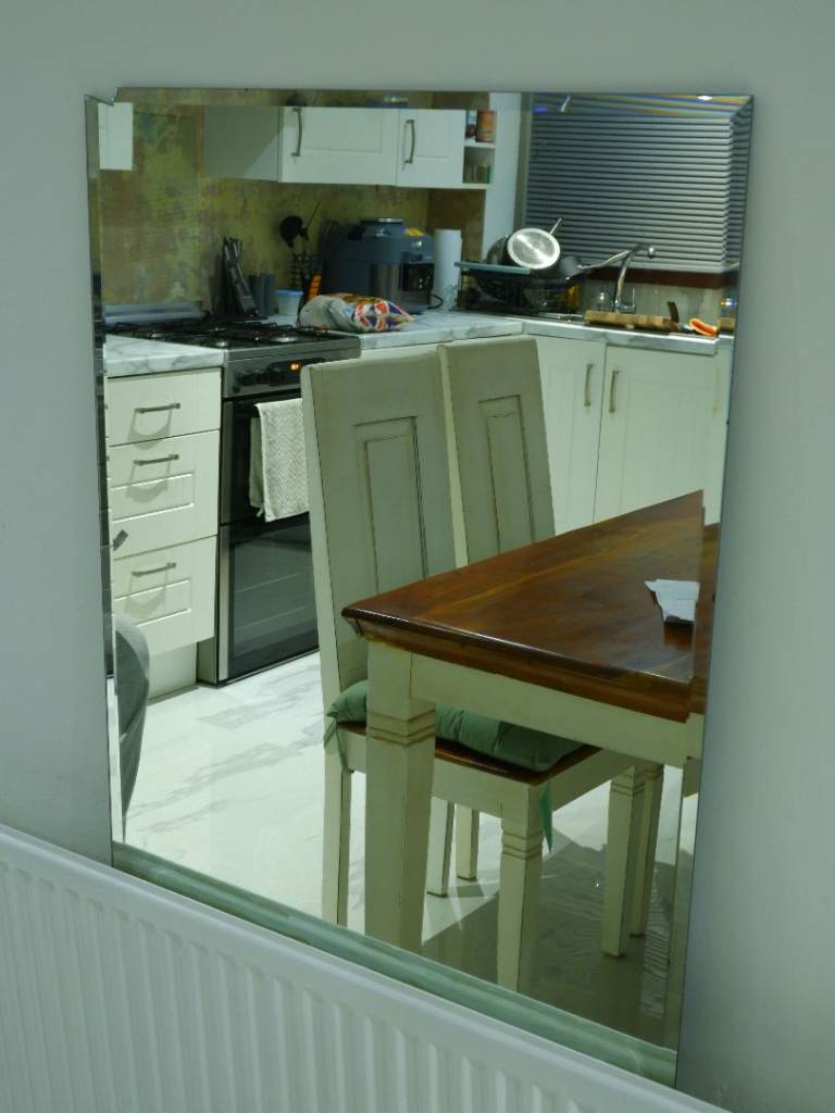 Wall Mirror – Free / Cheap – Needs Repair 60 cm x 75 cm
