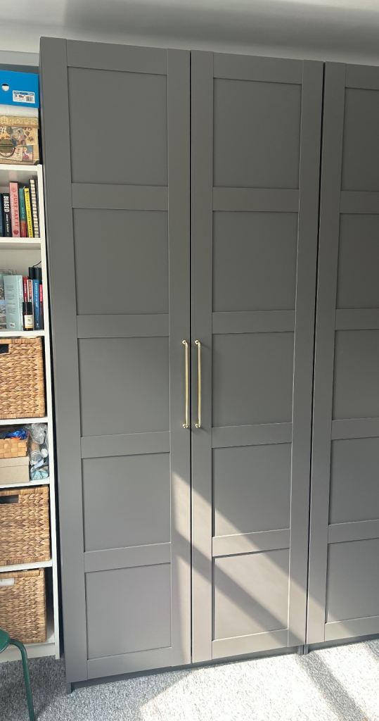 IKEA Custom made 2 door Pax Wardrobe -ALL DISASSEMBLED ready to go 🔥