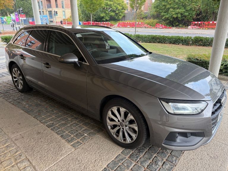 Audi A4 Avant, 2019, Automatic, 1984 (cc), 5 door