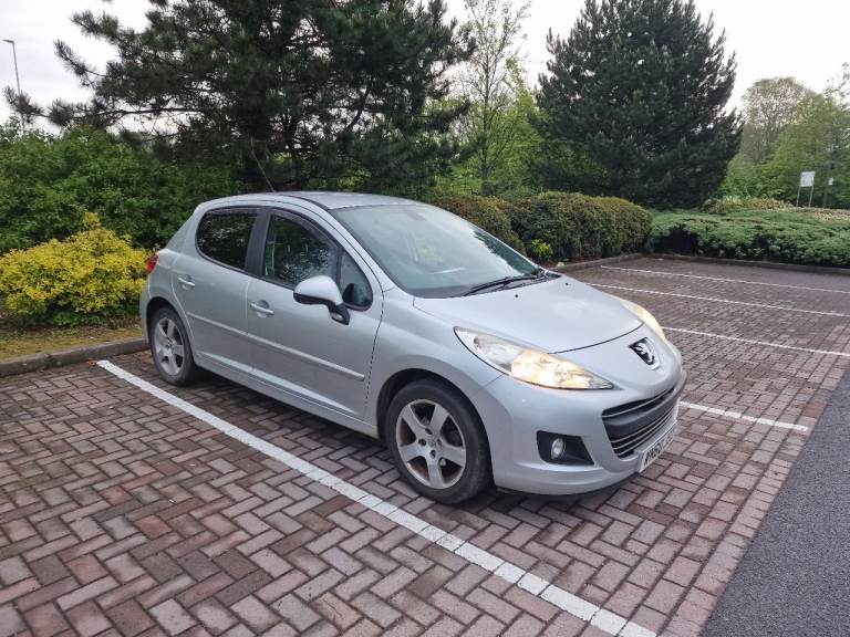 Peugeot, 207, Hatchback, 2011, Manual, 1560 (cc), 5 doors