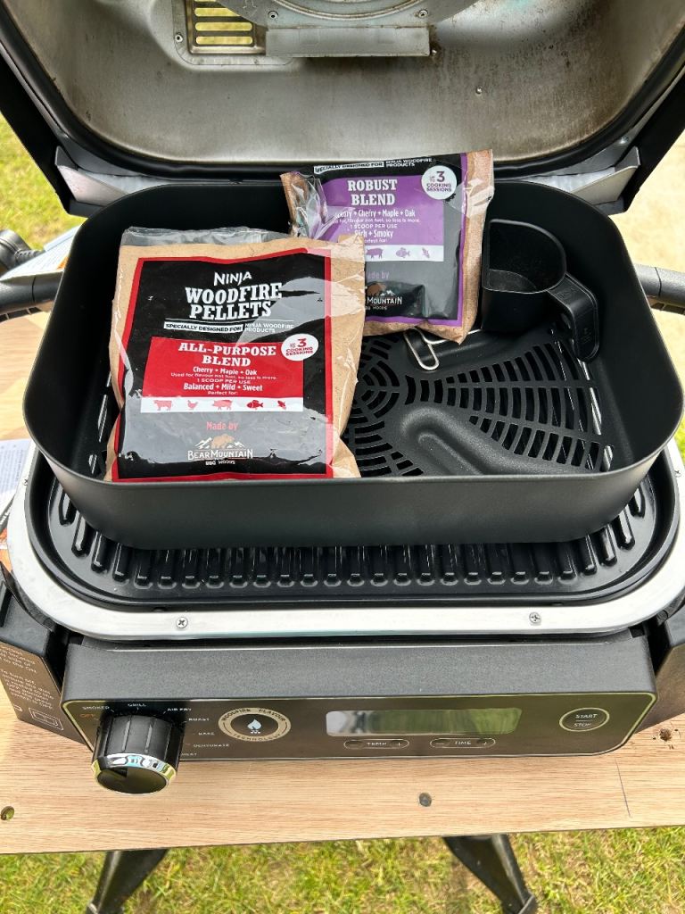 Ninja Woodfire BBQ