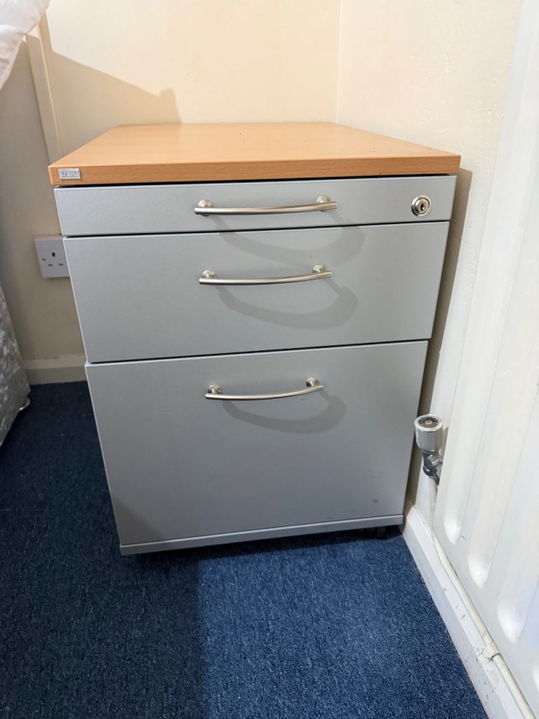 Grey Metal Filing Cabinet with Wooden Top – Good Condition