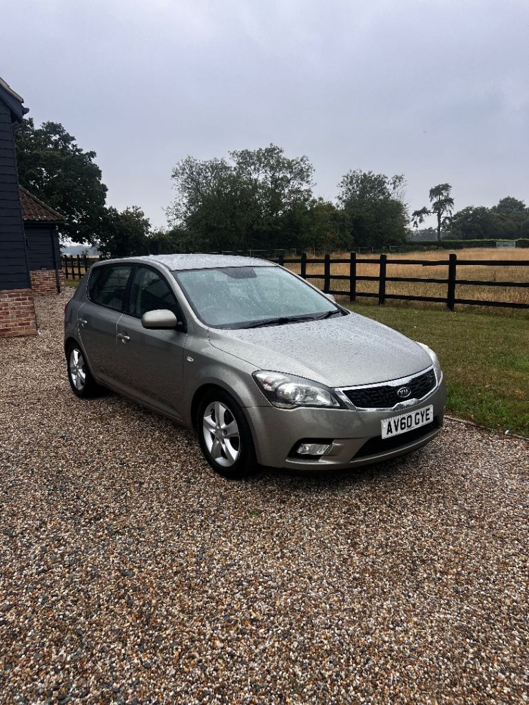 Kia, CEED, Hatchback, 2010, Manual, 1591 (cc), 5 doors