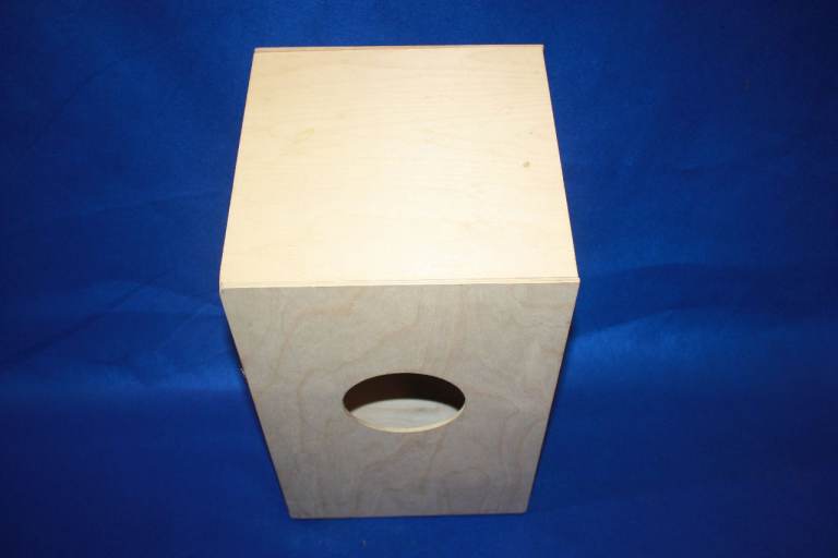 Schlagwerk Unvarnished Natural Wooden Cajon 11.1/2in x 11.1/2in x 19.1/2in High ~ £65 ono