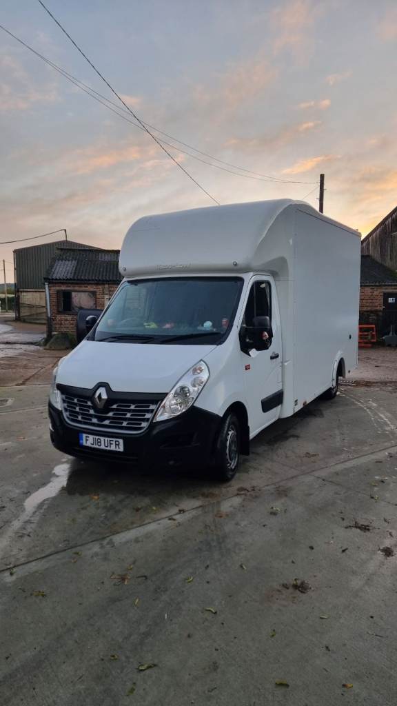  🚐 Reliable Man and Van Service – Long Distance Specialist | Available Anytime 🚐  