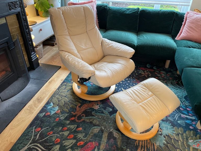 Sold *** Stressless Mayfair (M) Occasional /Armchair / Chair / Reclining