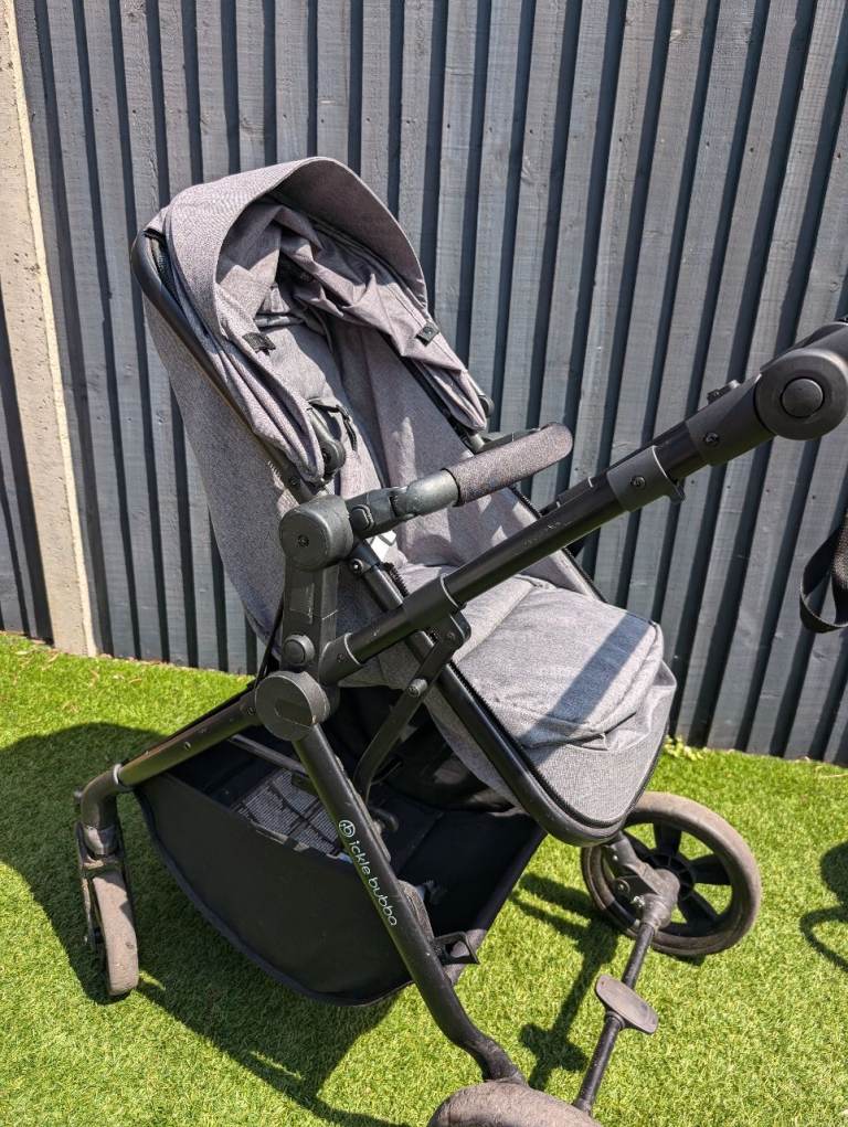 Baby to toddler pram 