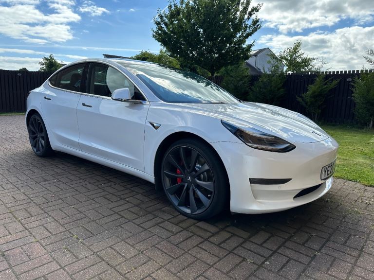 Tesla Model 3 Performance - NEW BATTERY + ALL NEW PERFORMANCE BRAKES/DISCS