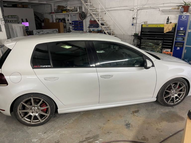 Volkswagen, GOLF, 2011, Semi-Auto, 1984 (cc)