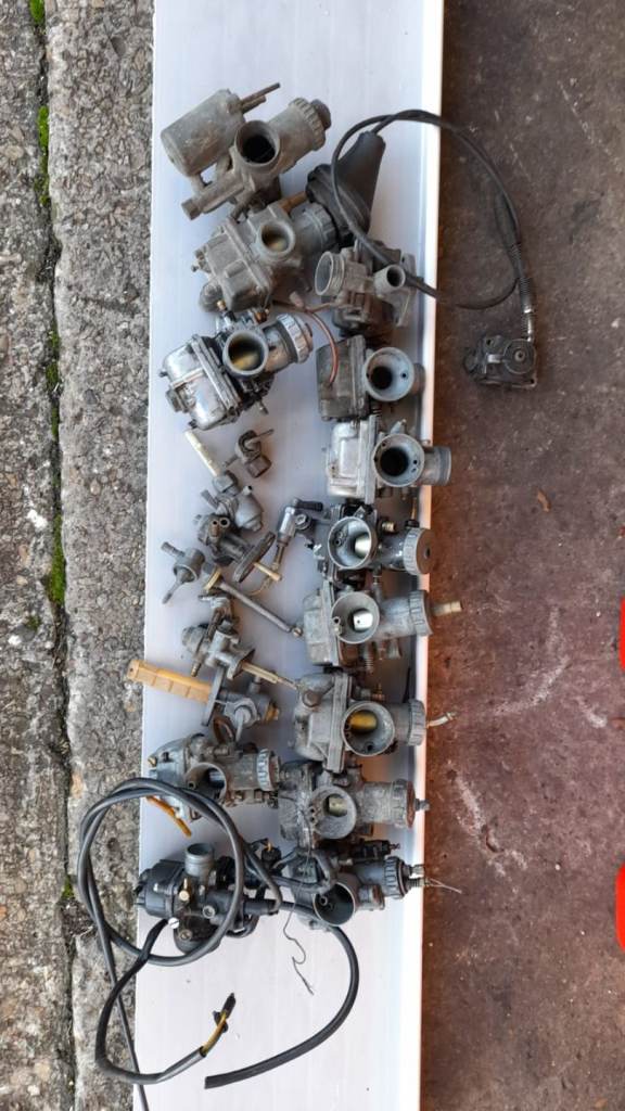 Selection of Japanese Makuni carburettors 