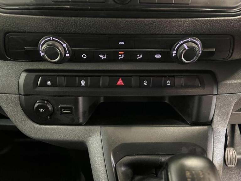 2022 Fiat Scudo 2.0 MultiJet 145 Tecnico Crew Van PANEL VAN DIESEL Manual