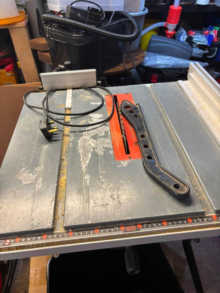 Black+Decker Table Saw – Fair Condition