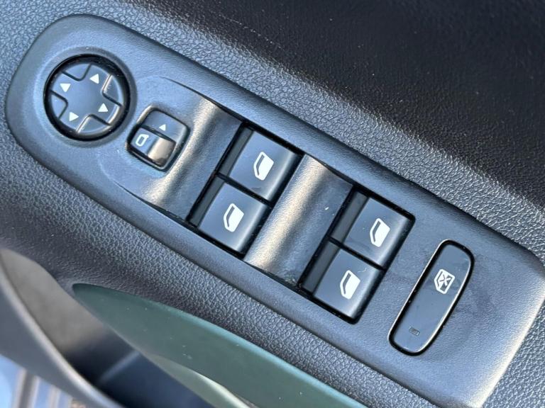 2019 Citroen Berlingo 1.2 PureTech Flair M MPV Euro 6 (s/s) 5dr MPV Petrol Manual