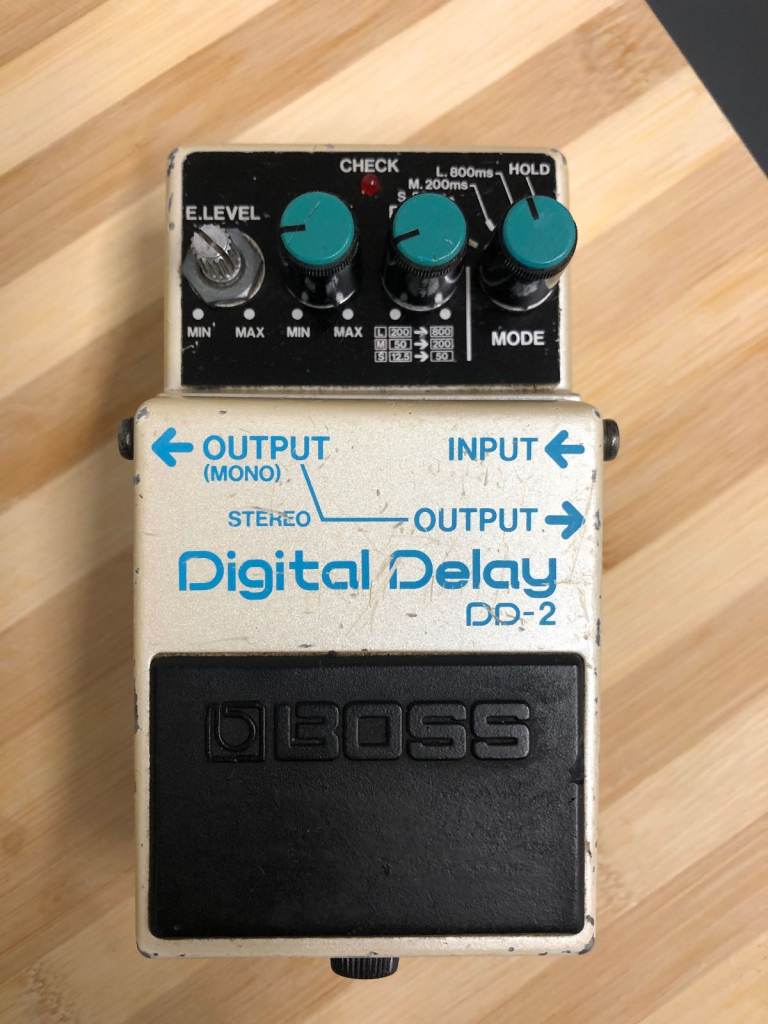Boss DD-2 - classic warm digital delay pedal (made in Japan)