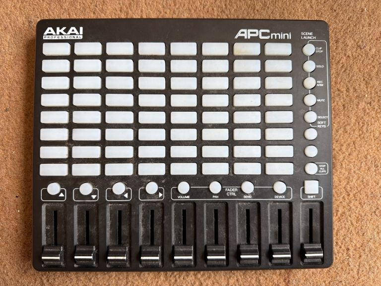 Akai APC Mini MIDI Controller - Compact and Fully Working