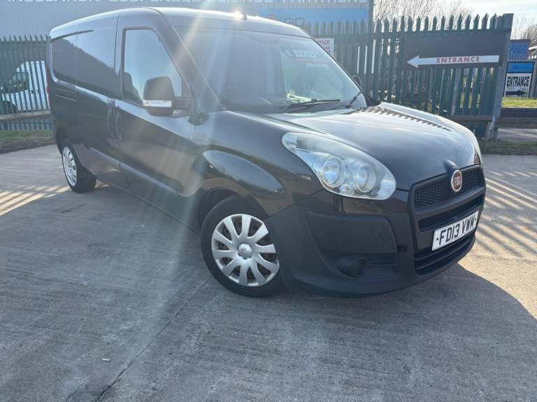 FIAT DOBLO 1.3 Doblo Cargo Maxi Cargo 1.3 90 Multijet Ii 2013