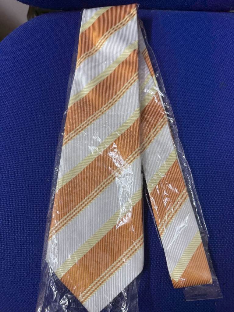 Giorgio Armani Silk Tie Men Striped Orange White Cream Luxury Designer Italy New